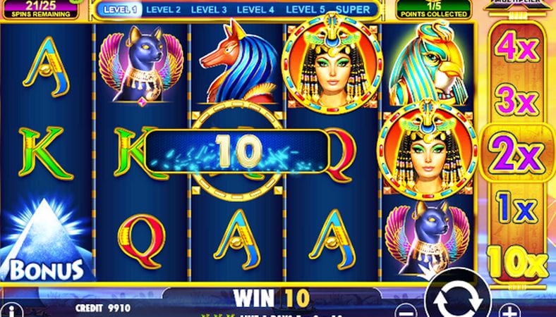 Queen Of Gold Slot