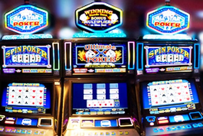 VIDEO POKER MACHINES